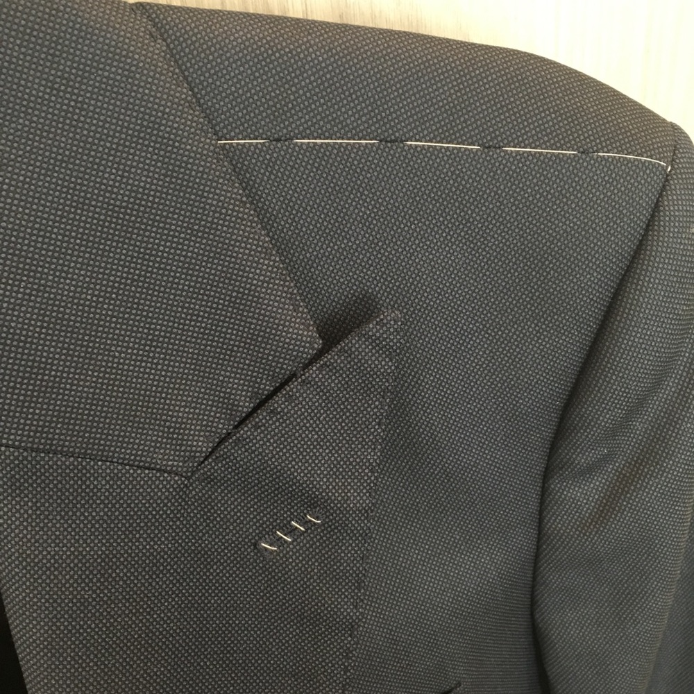BRAND NEW Tom Ford Spencer Blazer. Wool/silk. 36. - Picture 4 of 8